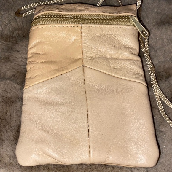 𝅺EUC Vintage Peach Pink Leather Patchwork Mini Shoulder Bag 5 x 7”/ 21.5” Strap - Picture 5 of 10